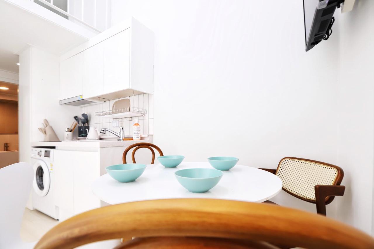 Apartment J Garden Myeongdong Station Seoul Exterior photo